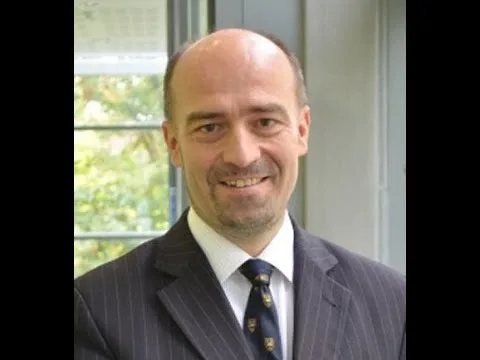 Professor Richard Werner, interest rates do not drive the economy.