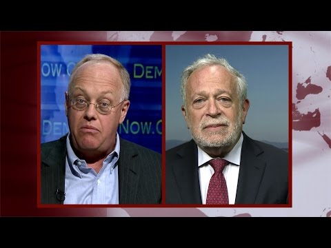Chris Hedges vs. Robert Reich on Clinton, Third Parties & Next Steps for Sanders Backers